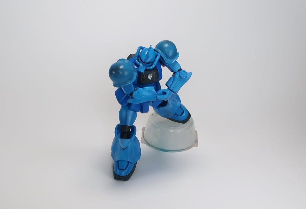 カサンドラ基地の司令官は、ウイグルという名の巨漢で階級は少将であった。しかし、彼の呼び名は監獄の長、すなわち獄長であった。司令官としての彼の力量は非常に高かったといってよいであろう。それは一年戦争を通じて、カサンドラが不落であったことが証左している。彼はまた、MSパイロットしても優れた実力の持ち主であった。彼の駆るグフは無数のヒートロッドを操り、連邦軍を大いに苦しめた。