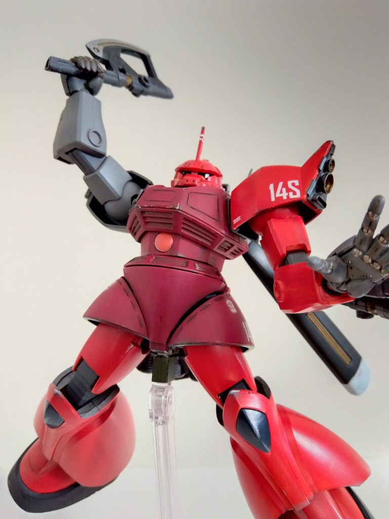 ビームガンはヒートホークとしても使用できます。