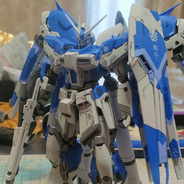 Hiνガンダム