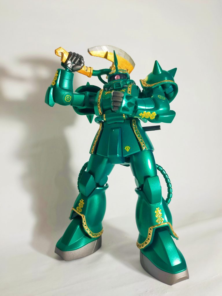 大型ヒートホークを構えて！う〜ん、たまらん！！