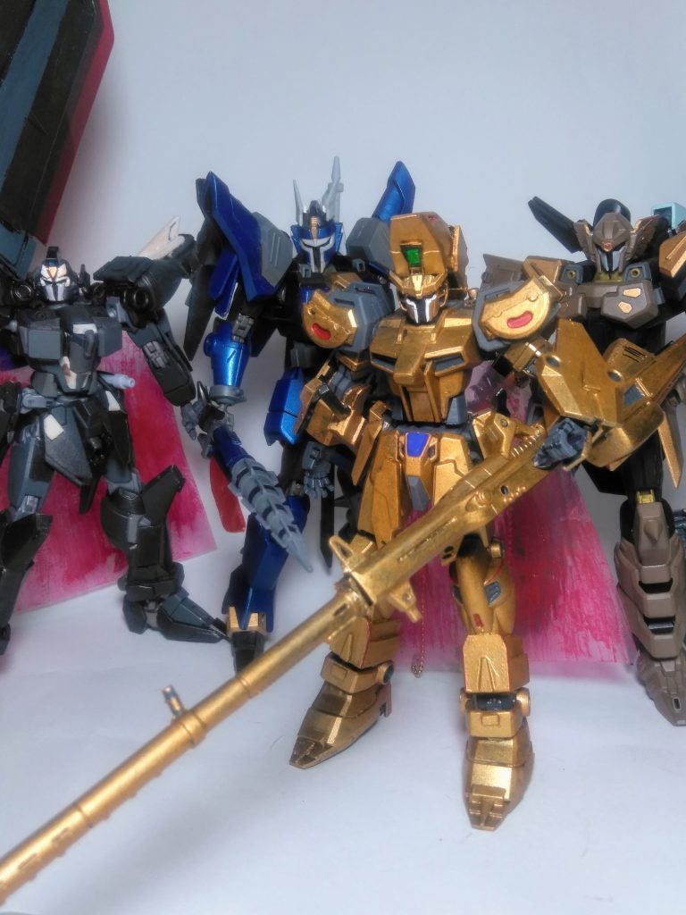 通例なので他のメンツと揃い踏み 😁どうですかねぇ？…｢ブラック ナイト スコード｣っぽい ですかねぇ…🤔うん❗❗ドッチ付かずでダメ❎だ コリャ❗❗❗ 😩⤵️