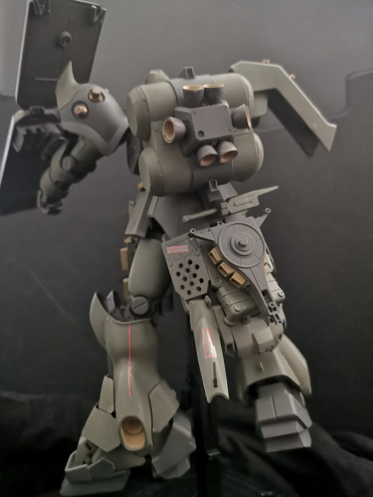 背面です。こちらもジャンクのミキシングで作成しました。