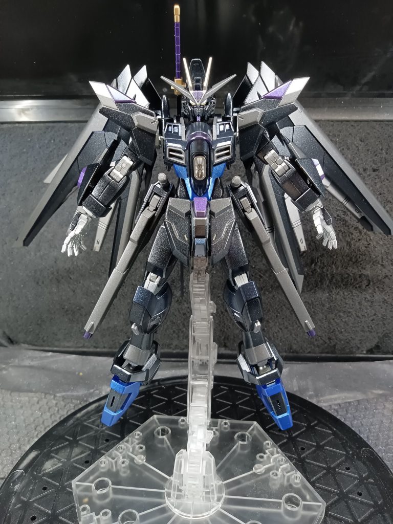 白で作りたかった😭