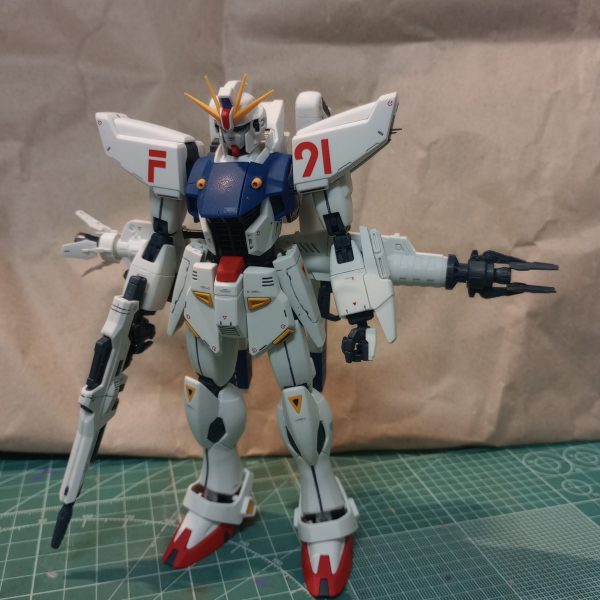 MG ガンダムF91