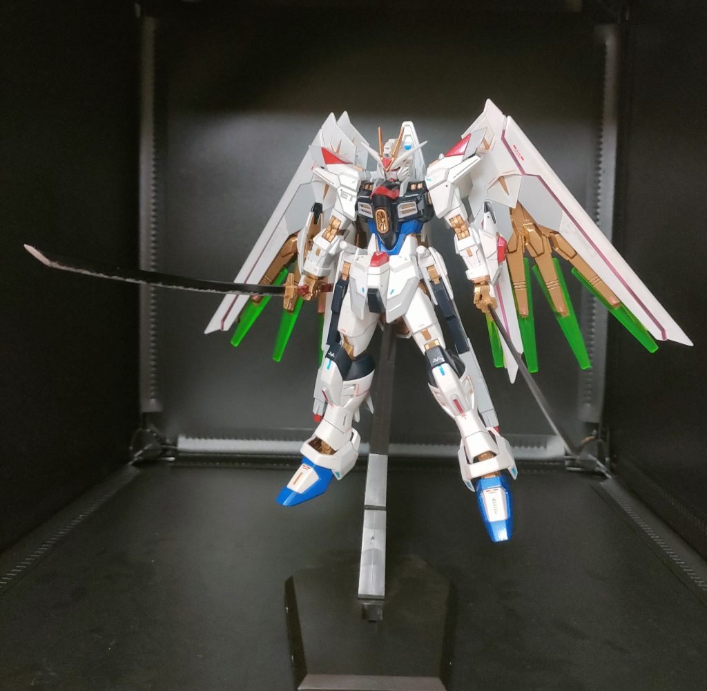 ドラグーン(ファンネルビット)装備の為、金の翼を分割フツノミタマは二刀流スタイル改修は首0.5mm、腕1mm、腹部1mm、下腹部1mm、太腿1mm、足首1mm延長