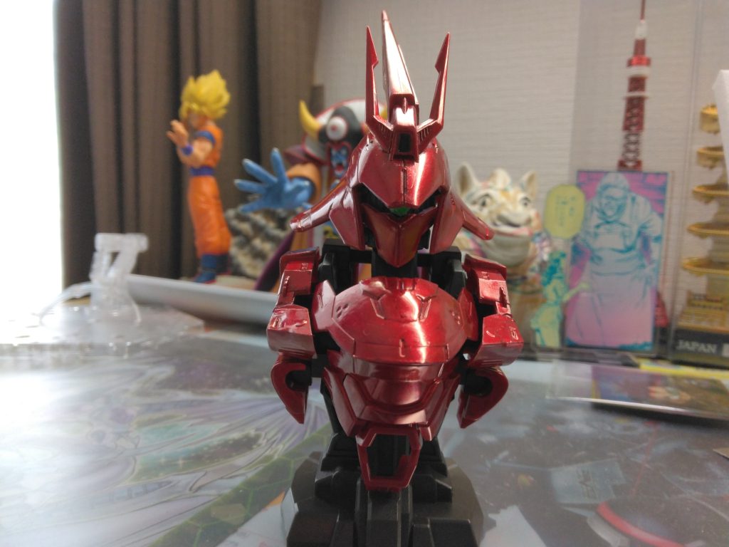 前からまえから見てもなかなかのイケメンに仕上がっていると思います。発行台座ほしかったな