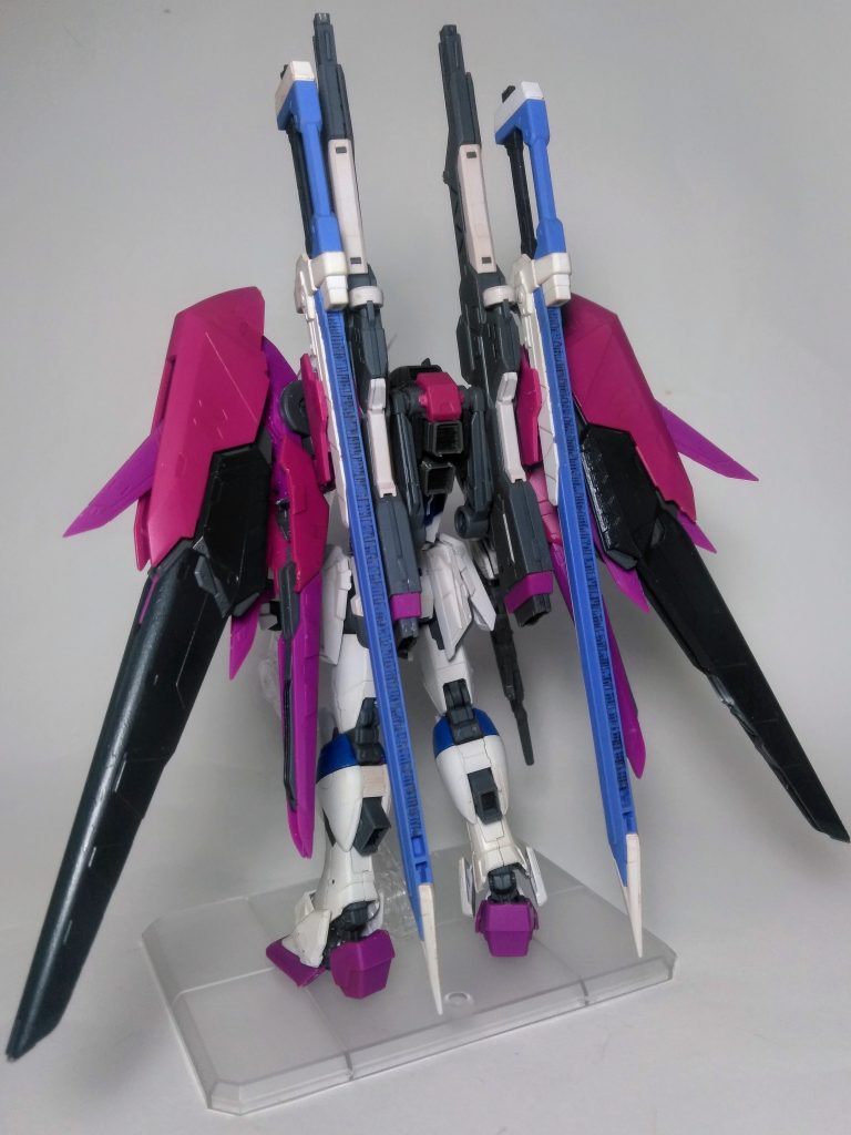 カテゴリー的には「SEED DESTINY MSV」ですかね 🤔「UP主」が大好きな全部盛り 😍💕モリスキー精神が刺激される垂涎モノのキットと成ります 🤤💦