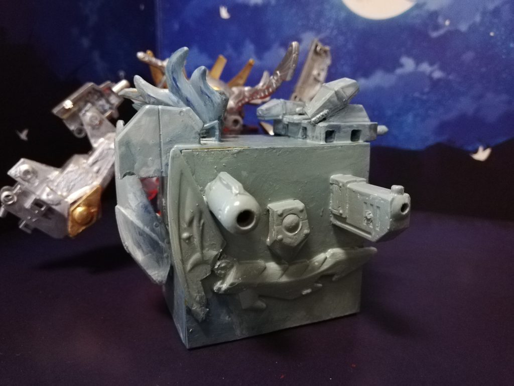 護美箱は背中にマウント顔がイカシテます