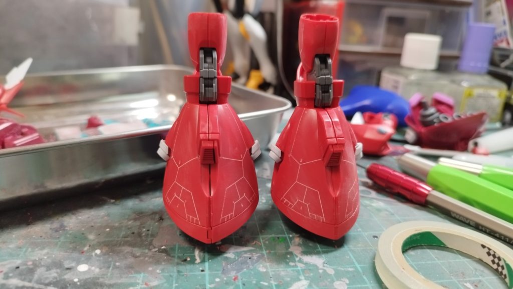 意味不明なスジボリ等追加してます。