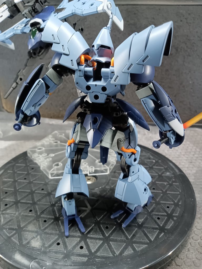 制作工程の場所なのですが 背面も見て欲しかったのでご容赦下さい久しぶりに30mm本体を触って楽しかったです また機会があればミキシングしたいと思っております!ご閲覧お付き合い下さいましてありがとうございましたまた何か作りますので閲覧 コメントの程よろしくお願いいたしますありがとうございました😊