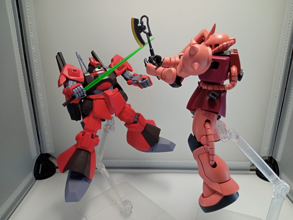 クワトロ「なんだと❗️」戦闘シュミレーションの最中、シャア専用ザクが襲いかかるガンダムEVOLVE12から