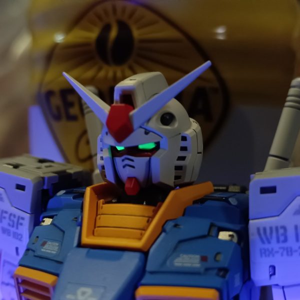 ｢こ、こいつ、動くぞ！｣ RG ガンダム Ver2.0