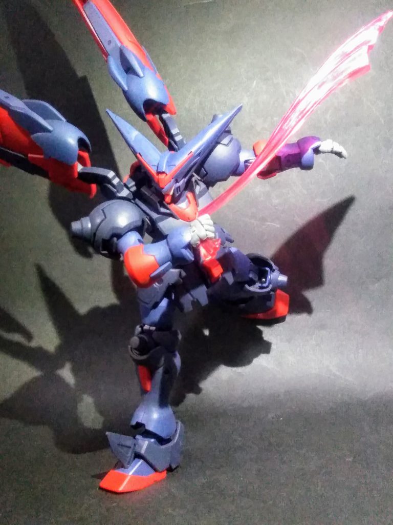 こっちはデフォルトで付属の「マスター クロス」 🤔劇中での縦横無尽に伸びまくるシーンにWAK WAKしていたモノでした 🤩💓ハッキシ言って謎だけど「Gガン」だから許せるか 😚