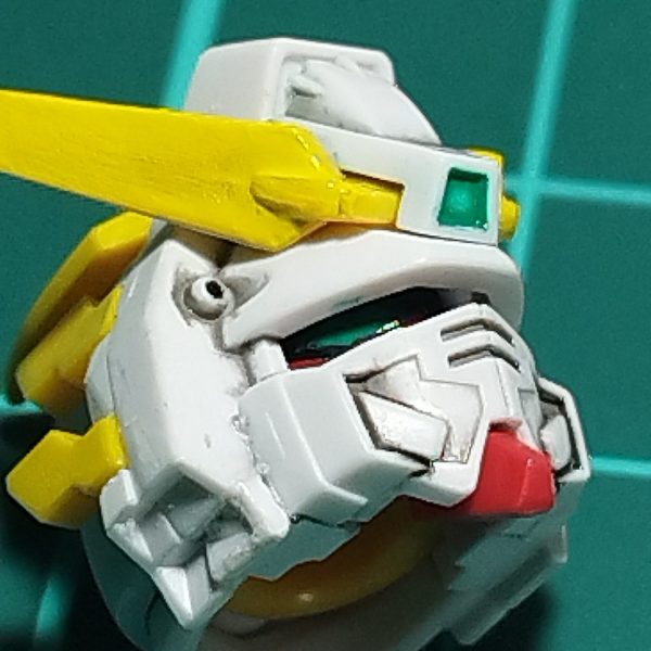 シャイニングガンダム顔