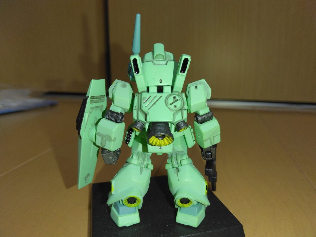 基本改造は墨入れとバーニアの塗装です