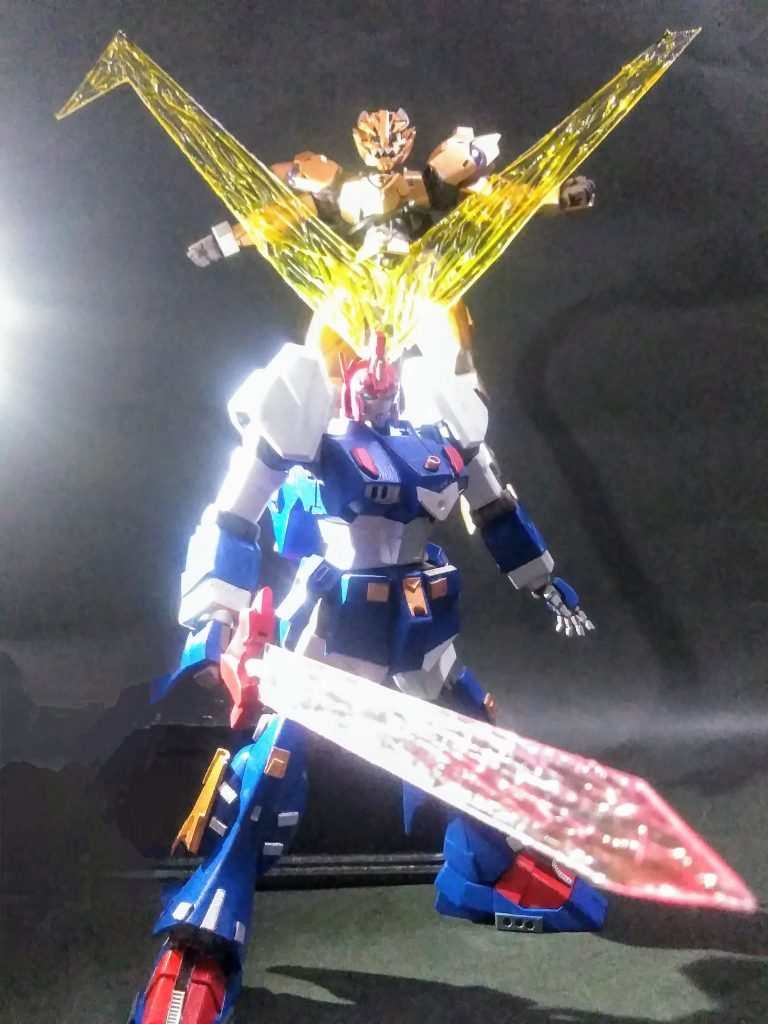 ハイ。今回も長々ダラダラと書き連ねて仕舞い申し訳ありません🙇⤵️　　　　　｢UP主｣はこの作品がとっても大好き😍💓💓ストーリーの重厚さ、キャラクターの見せ方、メカ設定、ナニより『菩琉手素不亞意武(ぼるてすふぁいぶ)』の神デザイン 💖最高です 👍😍💕でも『今馬虎ー舞射(こんばとらーぶい)』の方が認知度が高いんだよなぁ～ 😖⤵️⤵️『菩琉手素不亞意武』は『スパロボ』にも参戦しているのでソチラの関係でご存知の方々もいらっしゃると考えます 🤗　　　　　　　　　　　　　　　　　　　　　　　　　　　　　　　　　｢UP主｣にとって『殿堂入りの神アニメ』 😤　ソコからの作品制作なので感無量であります 🤗💗 まぁ…似ているかドウカは置いといて・・・😭