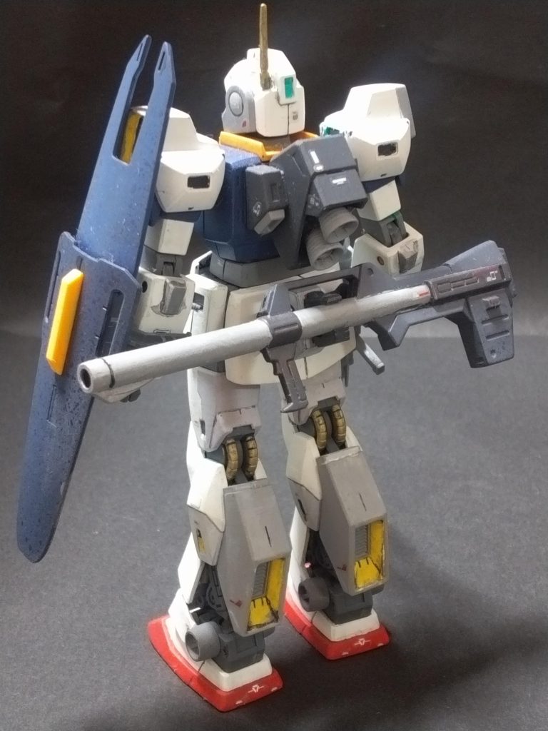 １０年前に作ったとはいえ、塗装が荒いなぁ＾＾；