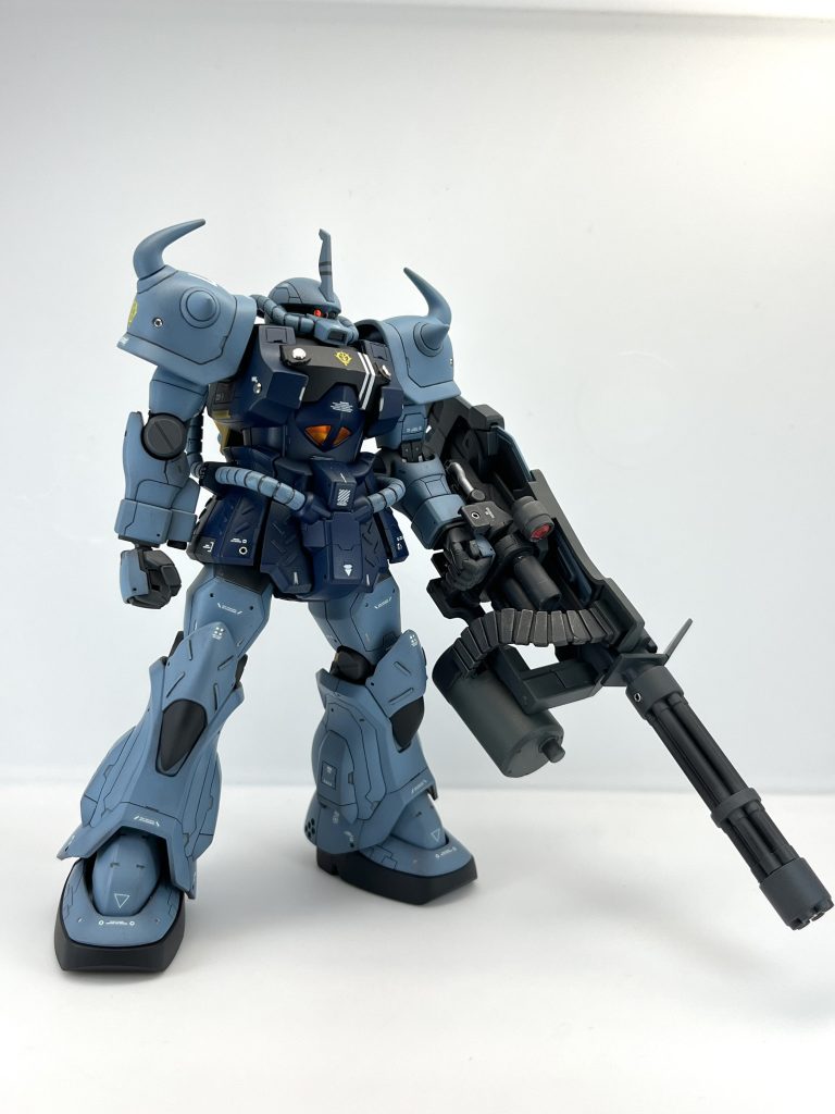 ガトリング自体も塗り分けたのですが、写真ではよく分からず。弾薬の通るレールはエナメルシルバーでドライブラシで金属感をアップさせました。