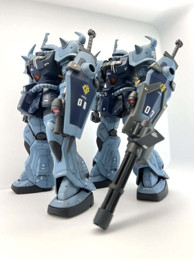 最後までご覧頂きありがとうございます。HGグフカスタムは作りやすくてカッコいい良キットですね。今年も9月2日（グフの日）に向けて製作しました。2機同時製作しんどかったです…。同じ位置にスジボリを入れるのが不器用な自分にはなかなかの難関でして。本当は3機同時に作製していたのですが、トラブってしまいもう1機は間に合いませんでした。