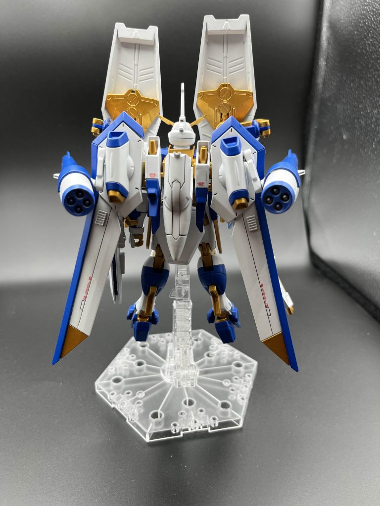 ???「せめて苦しまないよう、一瞬で仕留めてみせます」