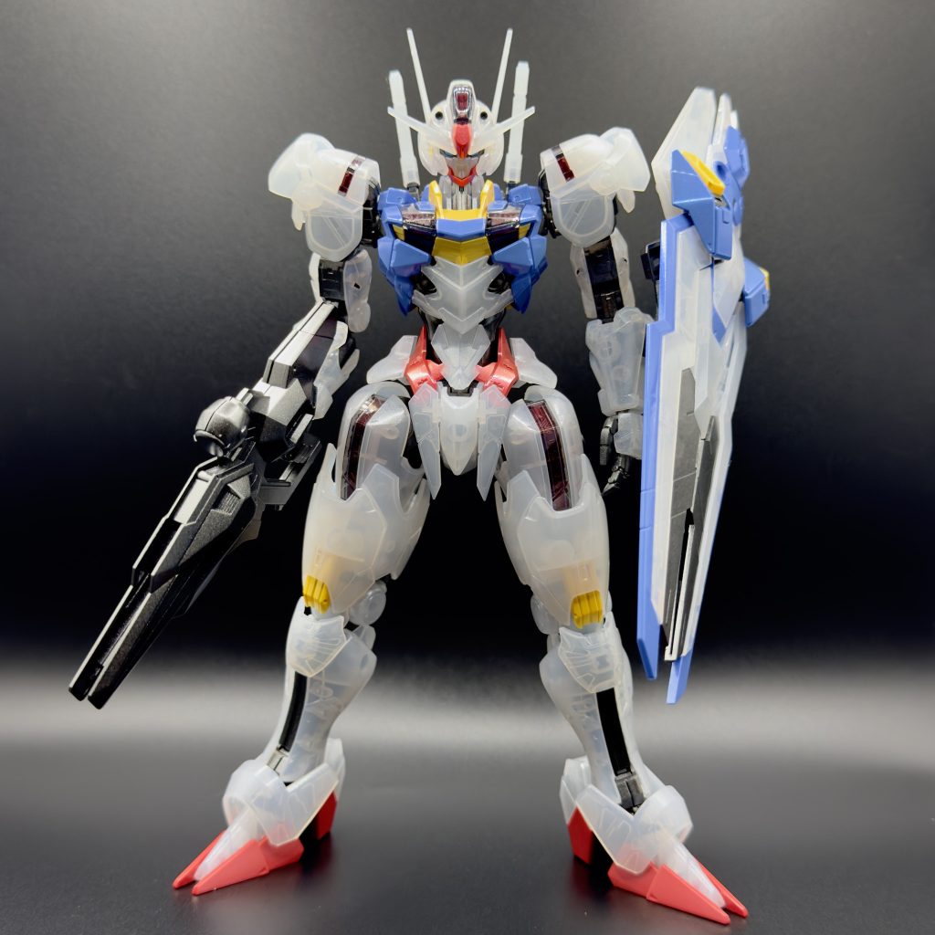 このキットはだいぶ前にノーマル版を組んで全塗装したのですが、盛大に失敗してしまった過去があります。それでやり直したくてもう一個買ったのですが結局は作らないまま積んであるという。なにやってんだか。。。