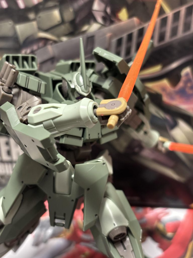 頭部動かない、、、