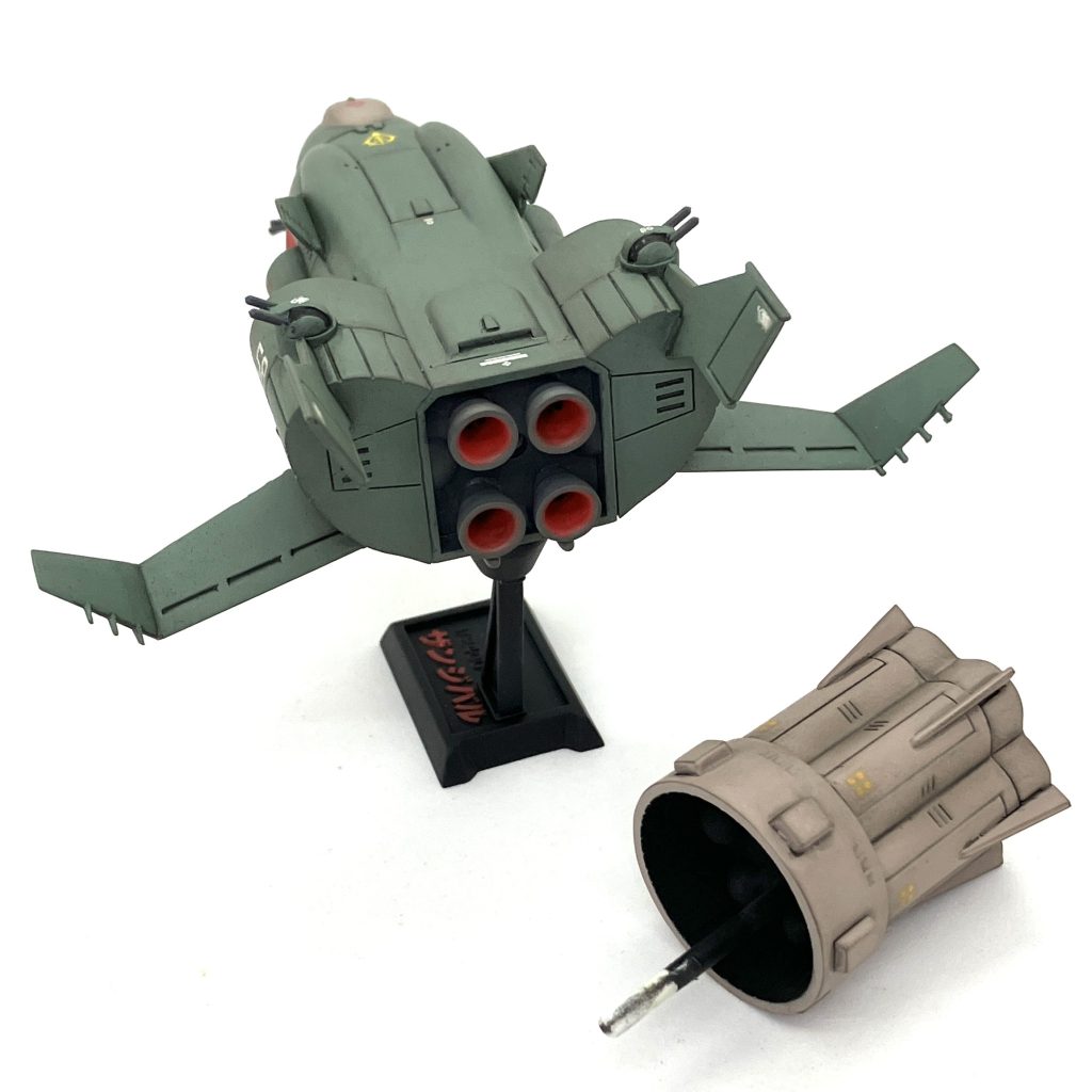 本体とブースターはプラ棒接続