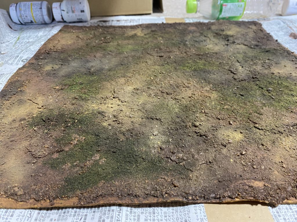 iPhoneで撮ったので写真だとわかりづらいのですが表面はこんな感じです！