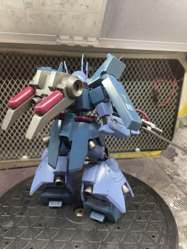 AMX-011–4枚目/制作者：薩摩模型塗装工務店