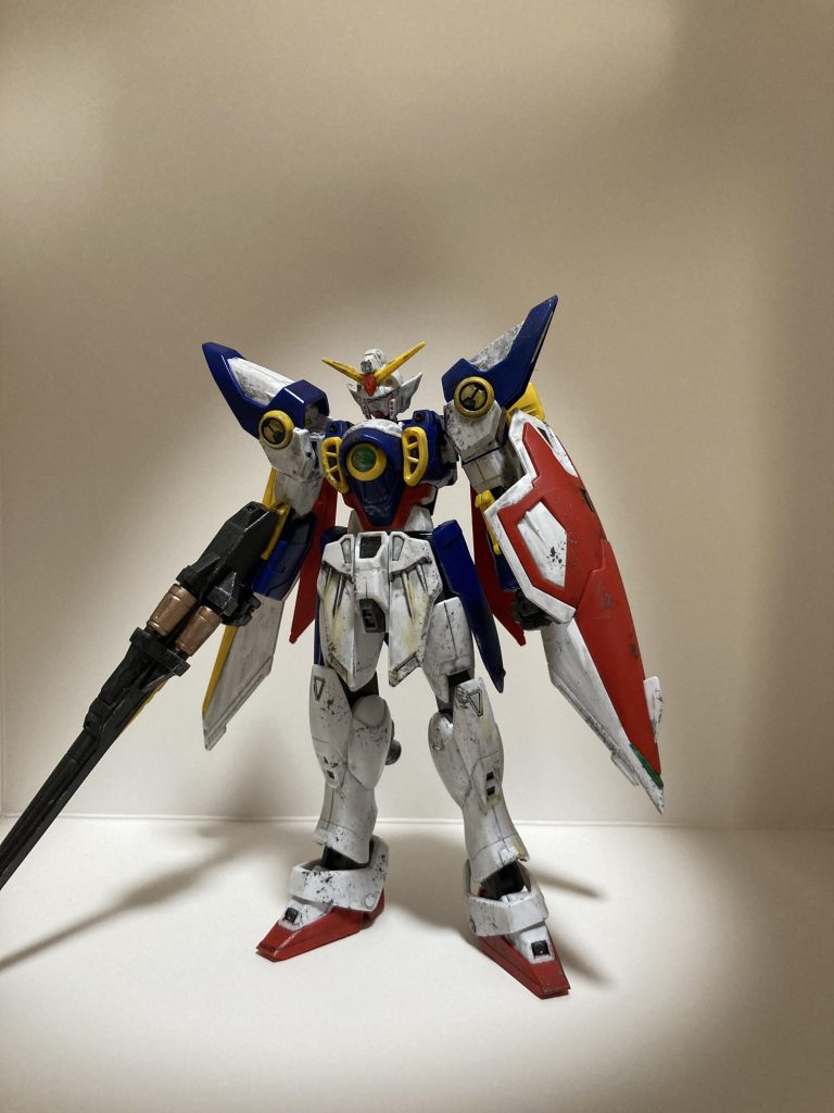 基本的に成形色のままです。