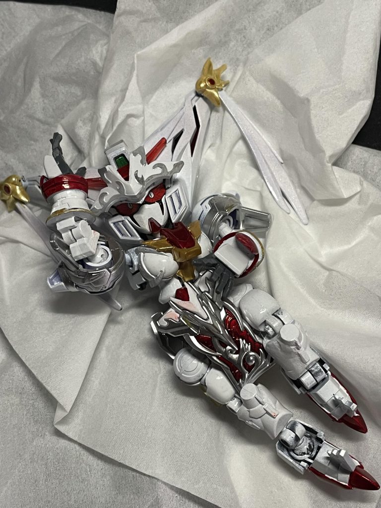 SDCSのフレームや30MMの関節、コトブキヤのジョイントを使用しているのでかなり自由に動きます抱き枕カバー風ポーズが取れるくらいにはwww見て頂きありがとうございますm(_ _)m