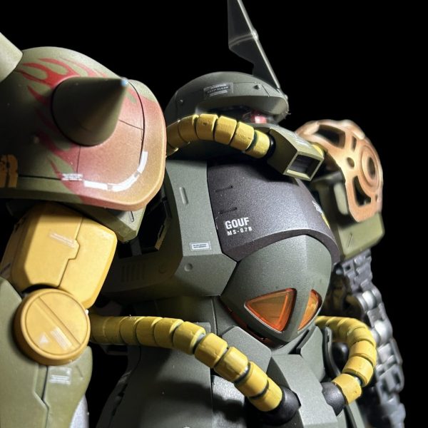 ニャー専用グフを受領しました！