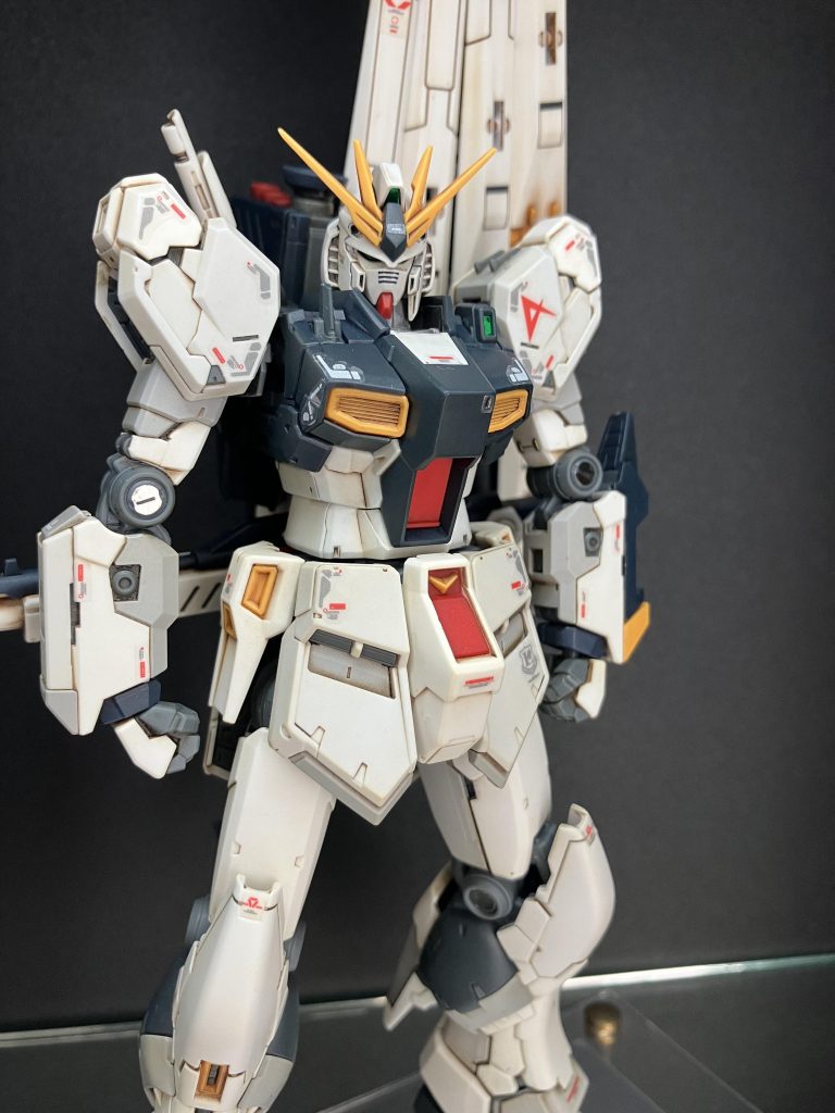 RX-93 νガンダム–2枚目/制作者：量産型３３号