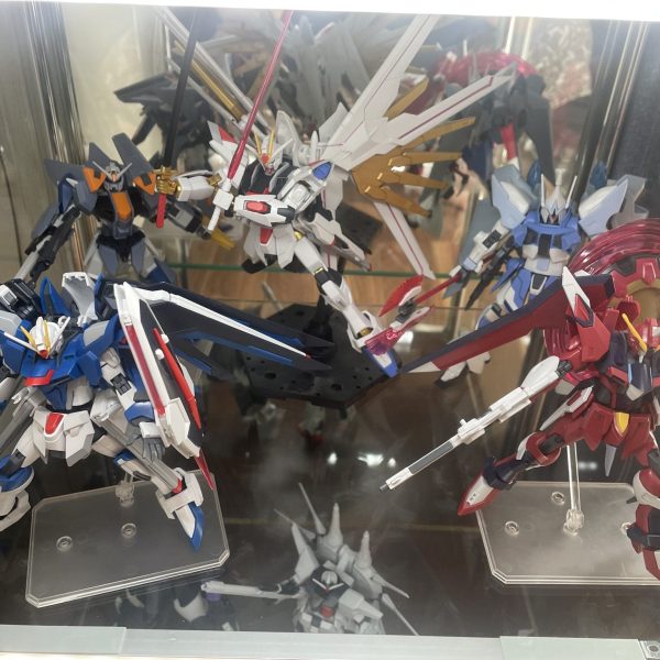 こちら世界平和監視機構コンパス…長い