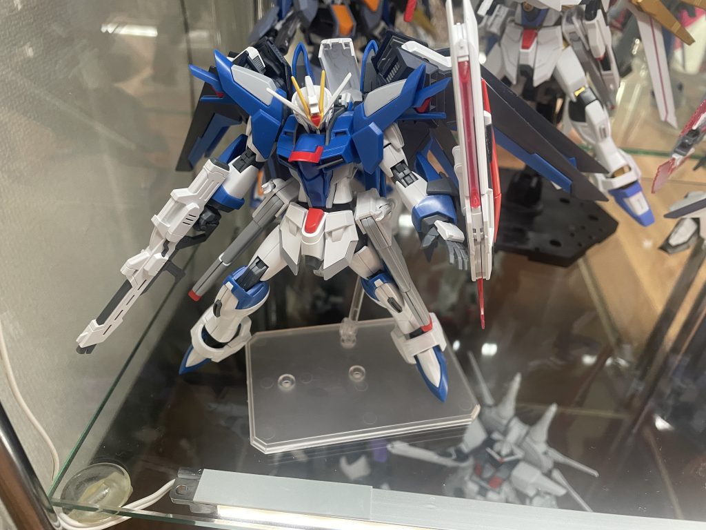 こちら世界平和監視機構コンパス…長い–2枚目/制作者：Oyagin.m