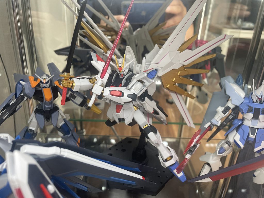 こちら世界平和監視機構コンパス…長い–2枚目/制作者：Oyagin.m