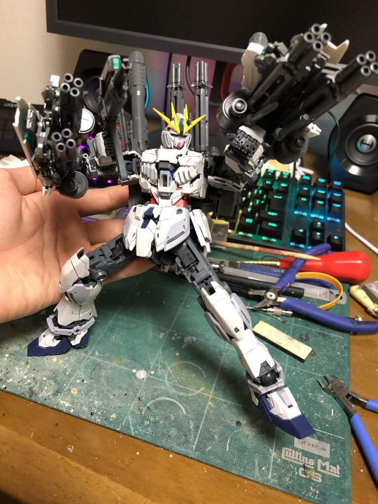 巷ではB2装備なるものが登場したらしいですが、これだけは言わせてくれ。俺が先駆者だ