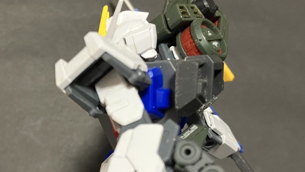 手抜き工作なので当然横から見ればこうなりますまあ隠れる部分ですのでパッ見問題無しです