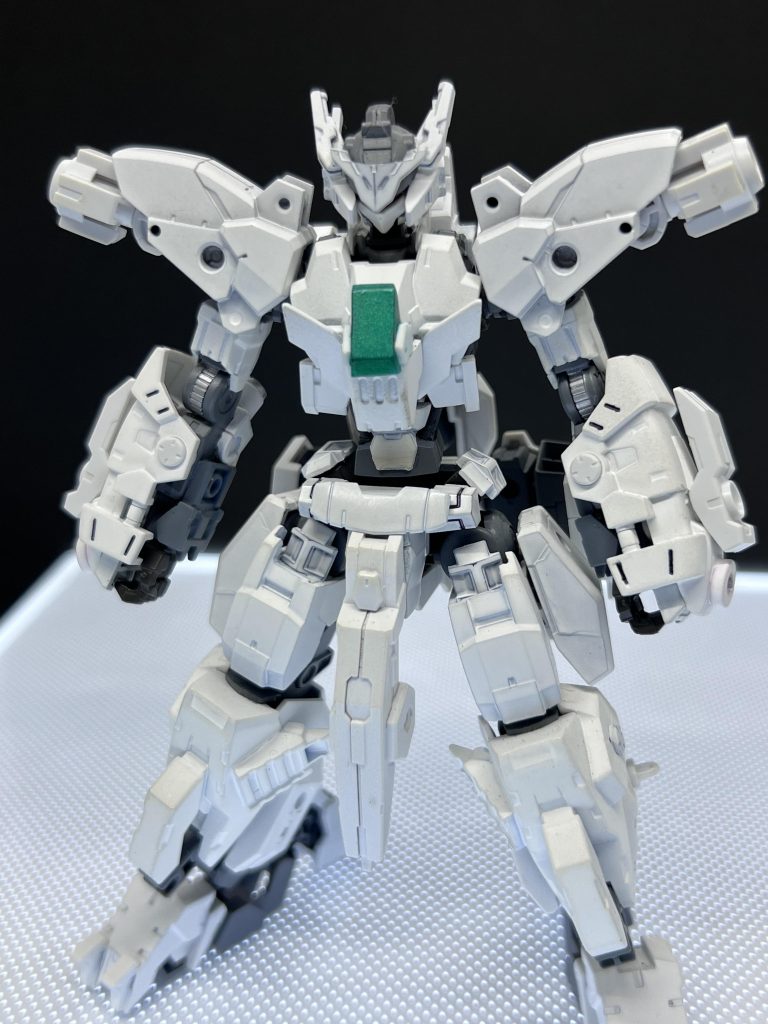 全武装を取り外した状態だとこのような感じです！………もう少し写真映えできるように撮りたいです…