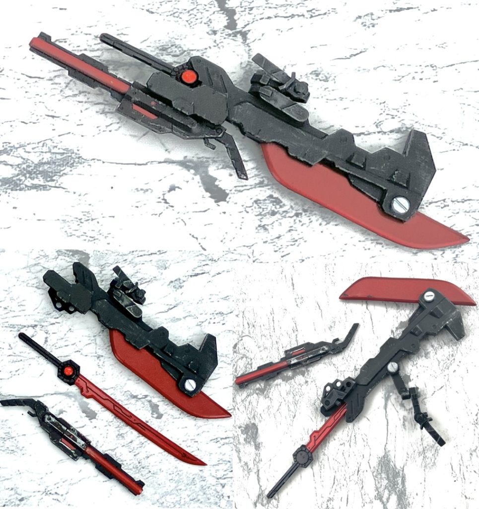 ウエポンラックシステム「月紅」ナノラミネートソード「ブラッドムーン」ショットガン「ブラッドスコール」大型ソードメイス・サイズ「ブラッドエッジ」その他武器をマウントできるようにメイングリップ上部にジョイントを設置しています。サブグリップはある程度可動するため両手持ちも可能になっています。