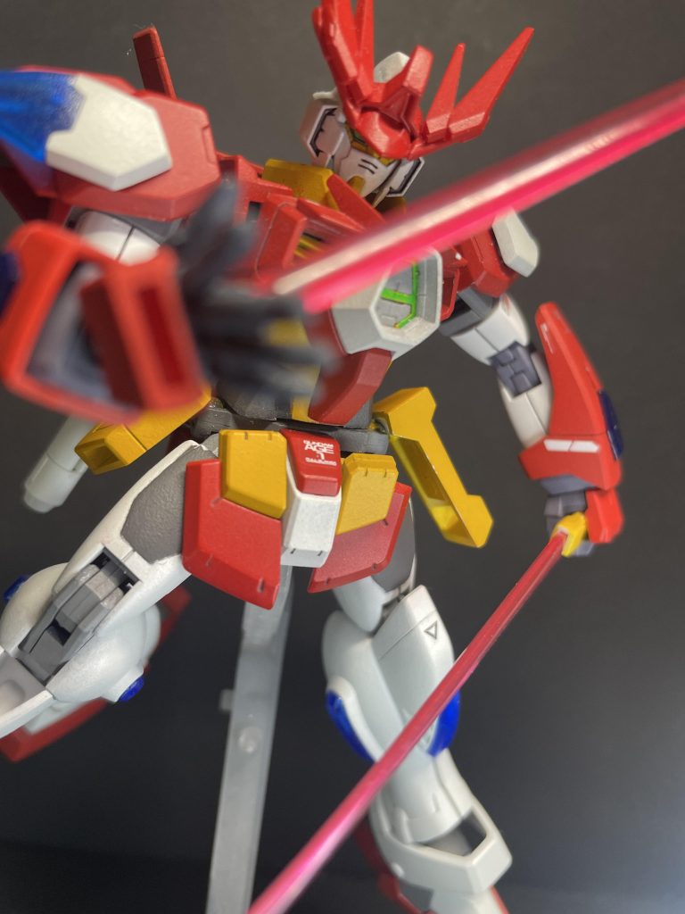 よくよく考えたら、手からビームってヴェイガン機っぽいよね多分仕様的にはできないけど……