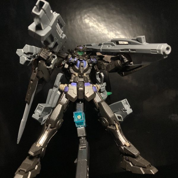 ガンダムブラックフルアストレア