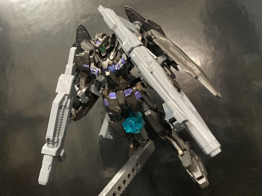 ガンダムブラックフルアストレア–5枚目/制作者：ウアオの制作場！