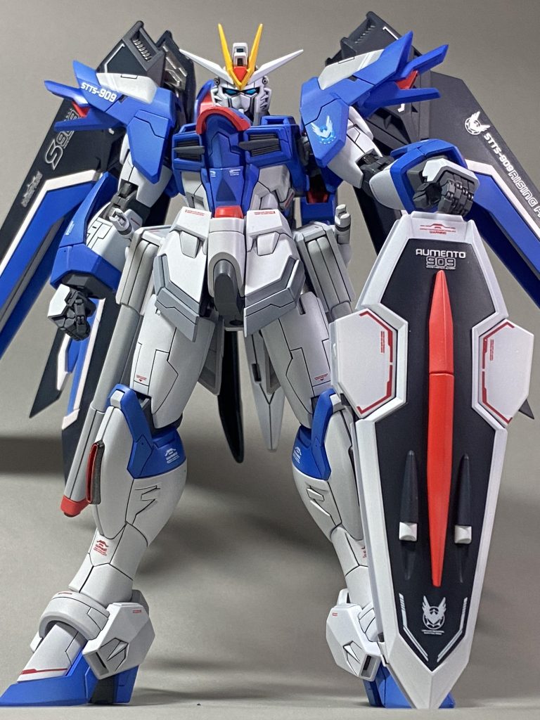 HGライジングフリーダム–4枚目/制作者：@scarloks1