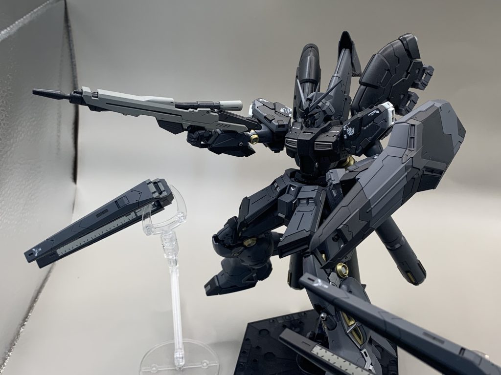 ムーンガンダムの時も思ったけどファンネルなんて全塗装するもんじゃねぇ・・・二度としたくない・・・