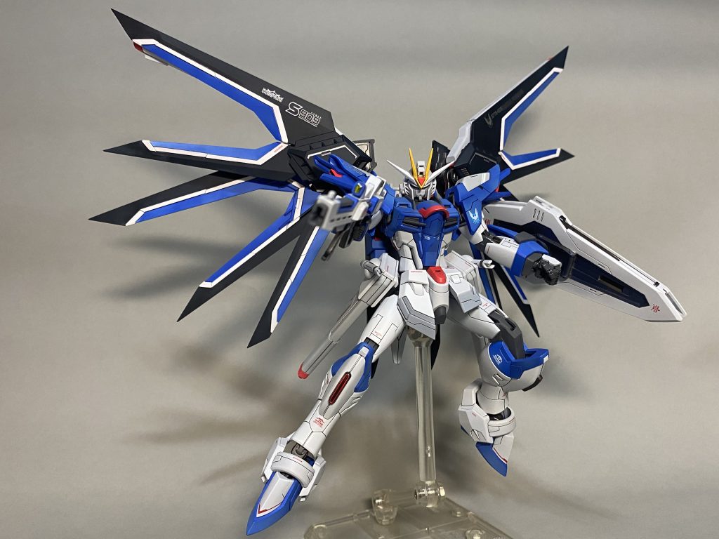 HGライジングフリーダム–6枚目/制作者：@scarloks1