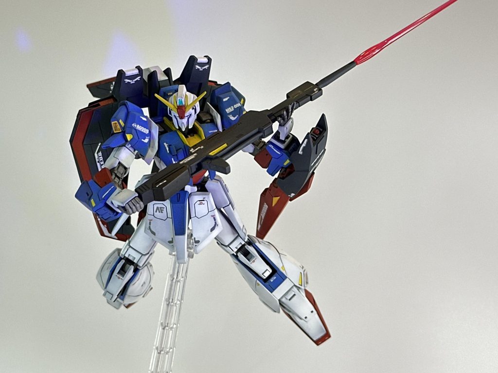 ロングビームサーベル装備