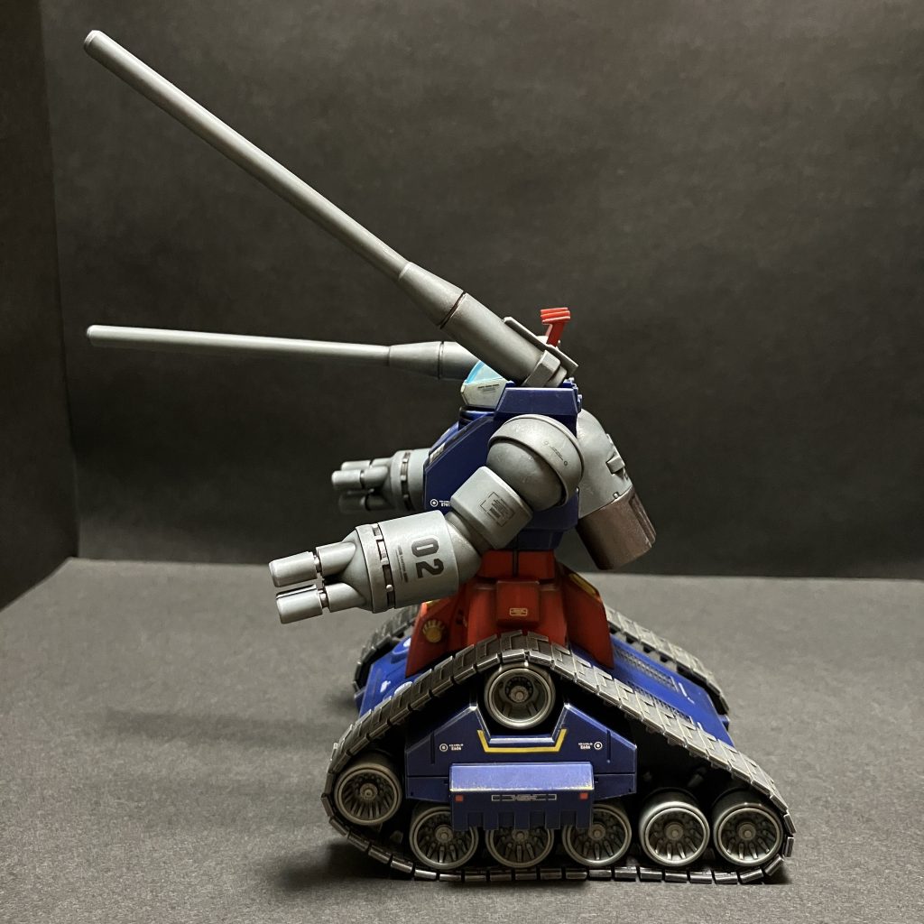 筆塗部分塗装少々。デカール少々。