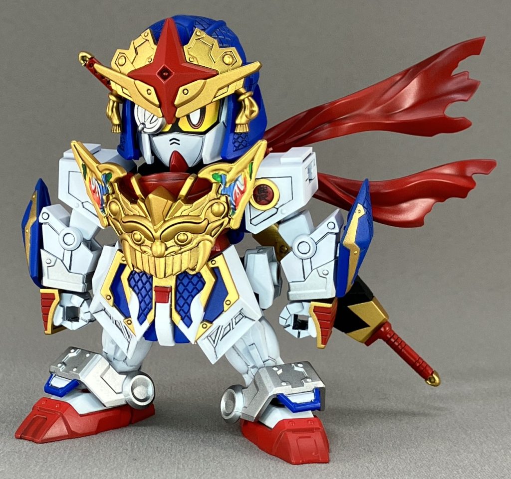 ・隠密頑駄無隠密の鎧は切ったり貼ったりして作りました。腕の青い小手はネオジムで装着します。マフラーはカッコよかったので残しました。