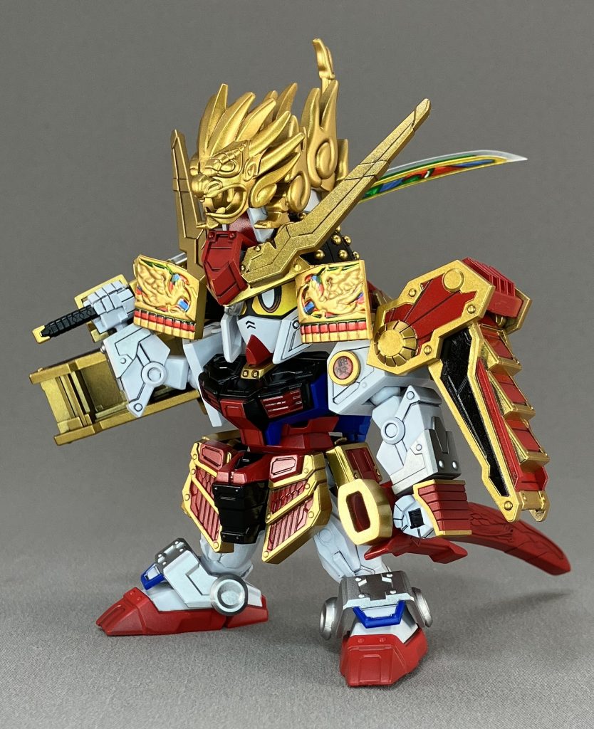 隠密と比べて武者の前腕が短く感じたので、ヒジの受けを上にずらして長く見えるようにしました。